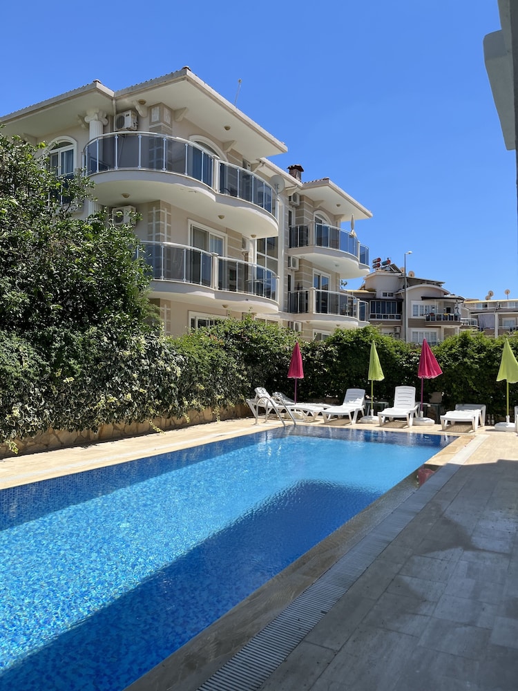 

Roma - Belek - Belek Gold Pansiyon