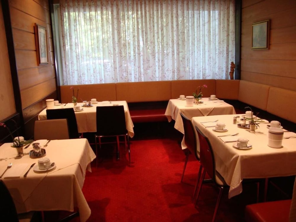 

Milano - Garching bei München - Stern Hotel Soller