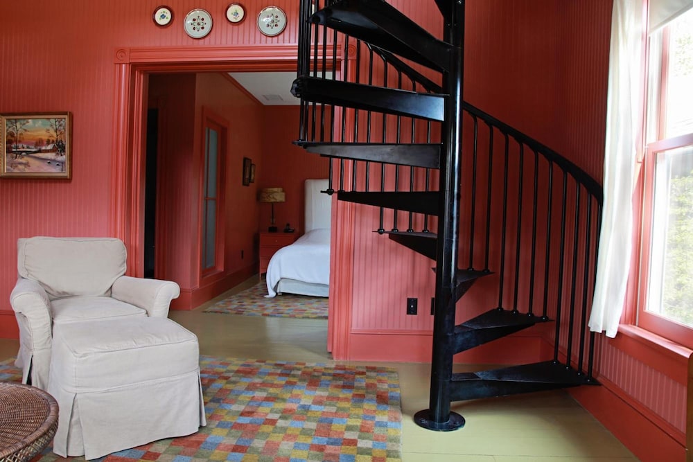 

Milano - Florida - The Porches Inn at Mass MoCA