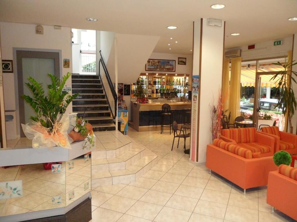 

Milano - Riviera Romagnola, Mare Italia - Hotel Galileo
