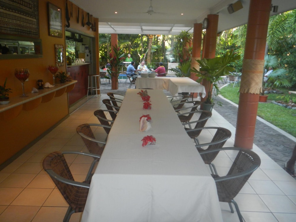 

Milano - Apia - Le Alaimoana Hotel