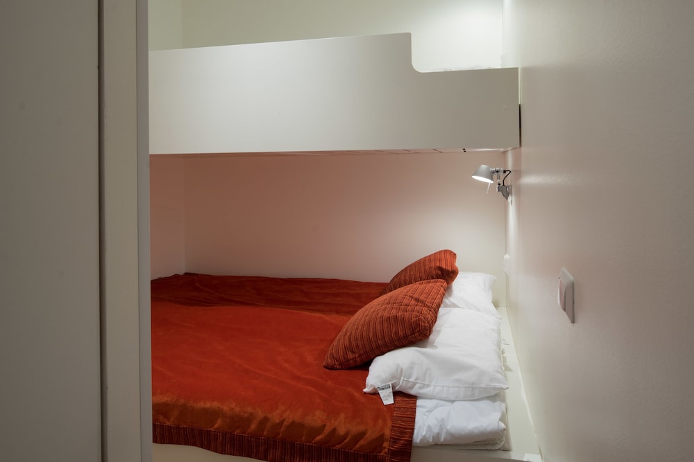 

Milano - Ylläsjärvi - Lapland Hotels Saaga