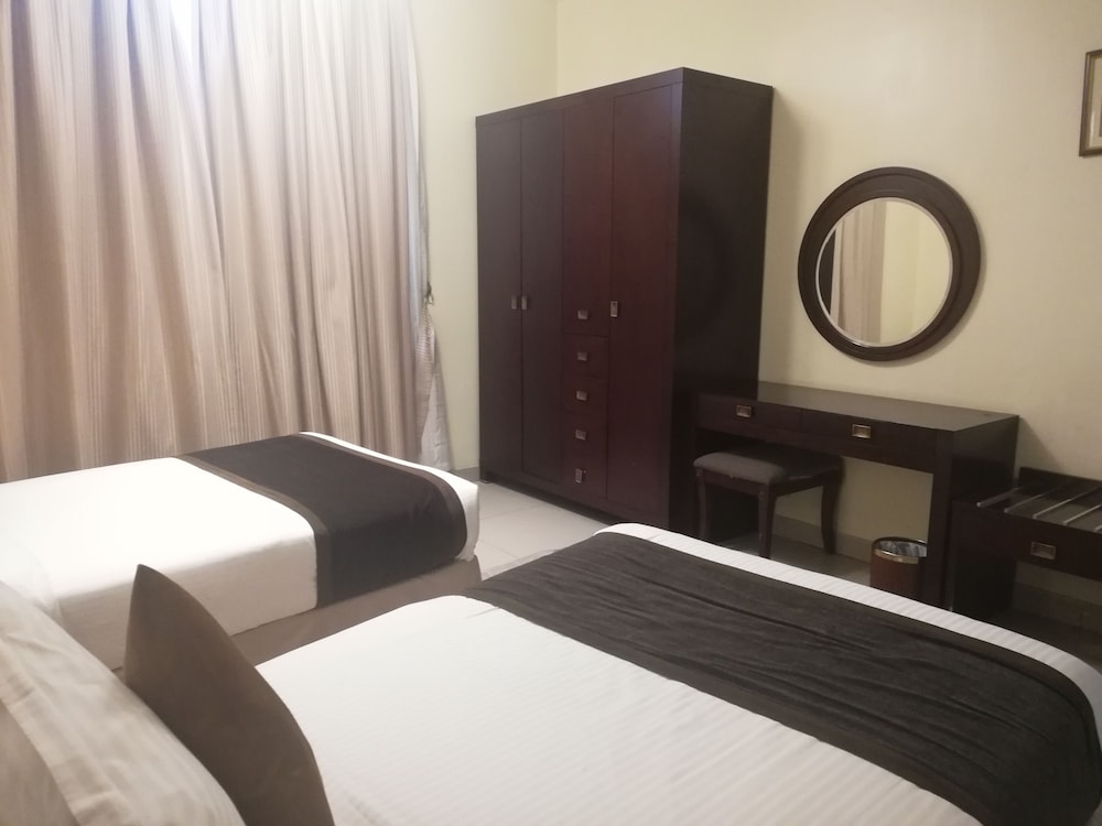 

Milano - Sharjah - Crown Palace Hotel Ajman