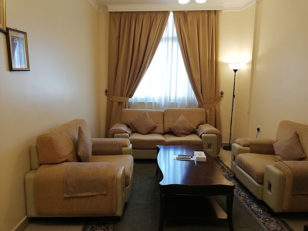 

Roma - Ajman - Crown Palace Hotel Ajman