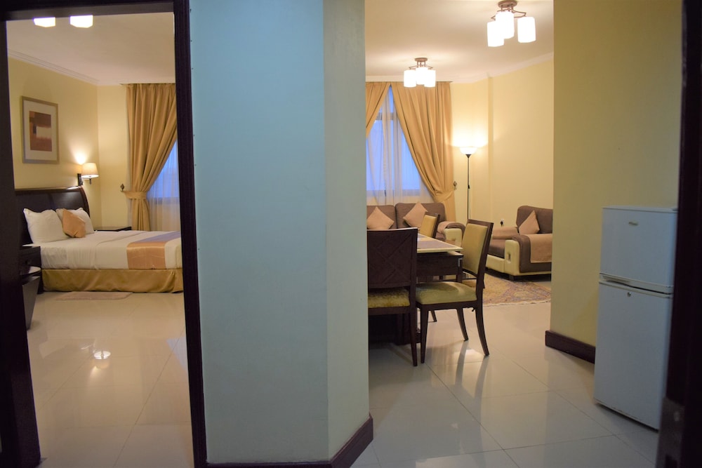 

Milano - Sharjah - Crown Palace Hotel Ajman