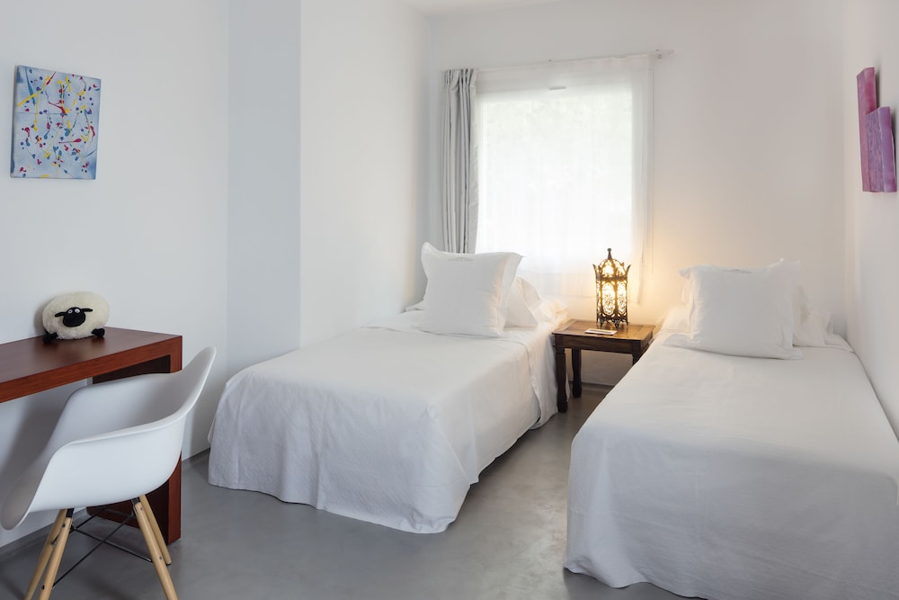 

Venezia - Puerto de San Miguel - Hacienda Na Xamena, Ibiza