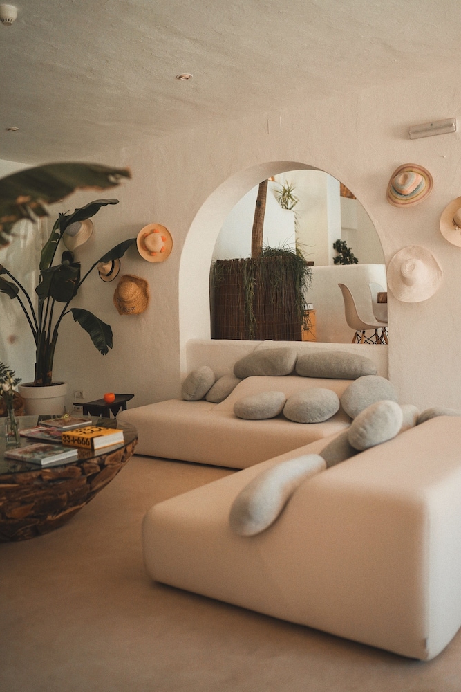 

Torino - Puerto de San Miguel - Hacienda Na Xamena, Ibiza