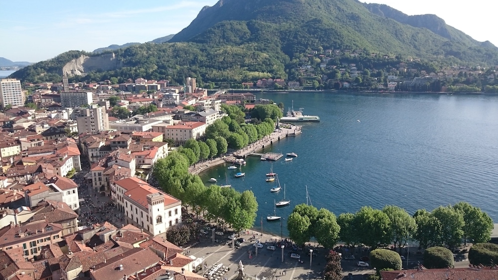 

Catania - Mandello del Lario - Hotel Alberi