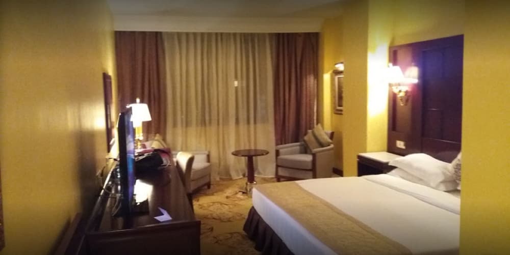 

Milano - Algeri - Oasis Hotel