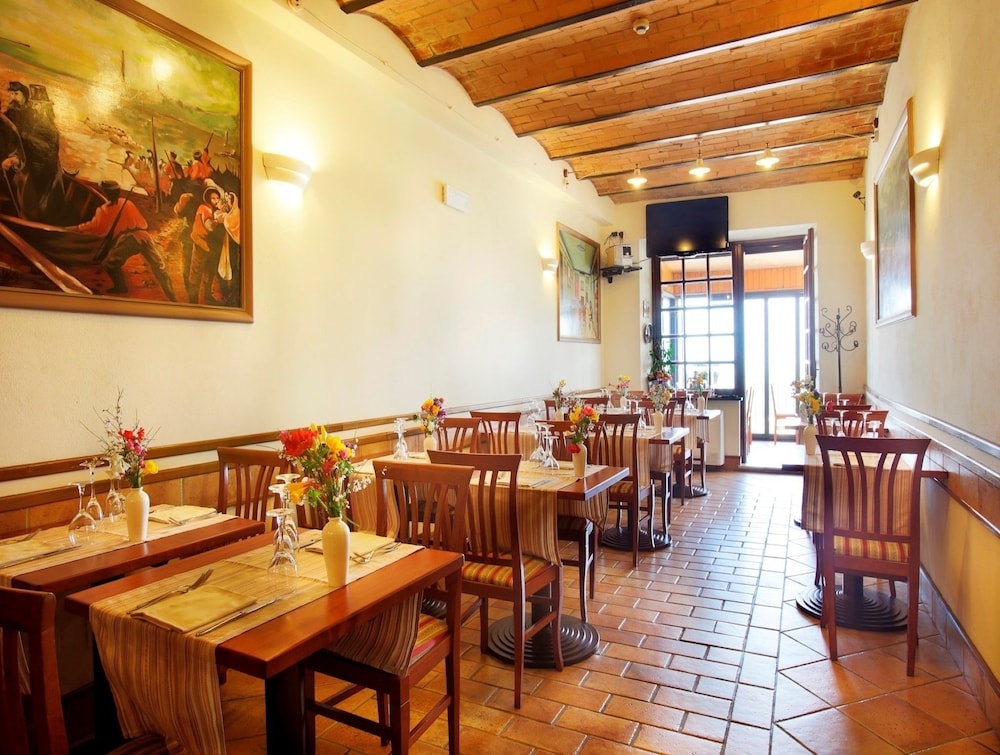 

Olbia - Frosinone - Hotel Ristorante Garibaldi
