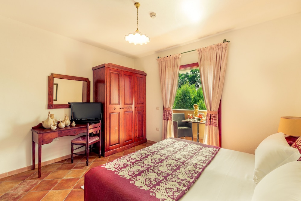 

Milano - Orosei - Residence Sos Alinos