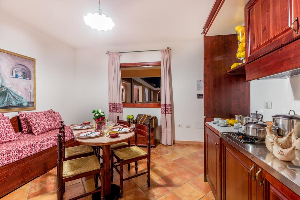 

Bari - Orosei - Residence Sos Alinos