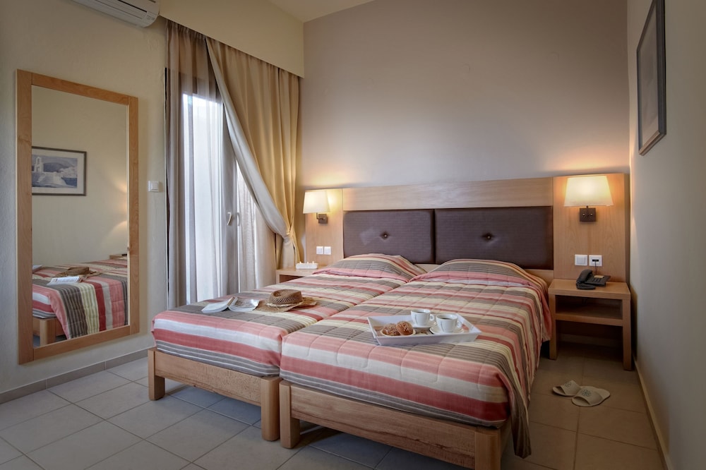 

Roma - Anópolis - Dimitra Hotel & Apartments by Omilos Hotels