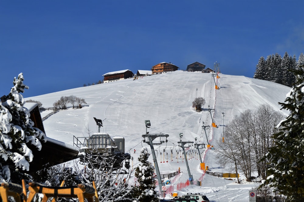 

Ancona - Monguelfo - Hotel Chalet Olympia