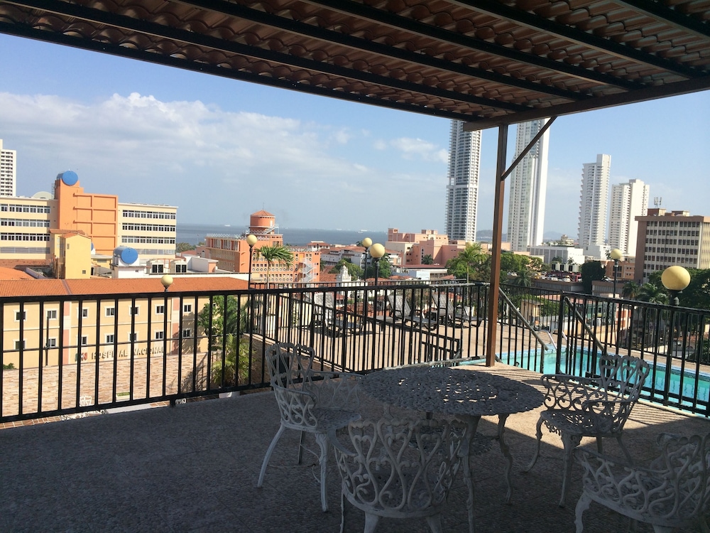 

Bologna - Panama - Hotel Costa Inn