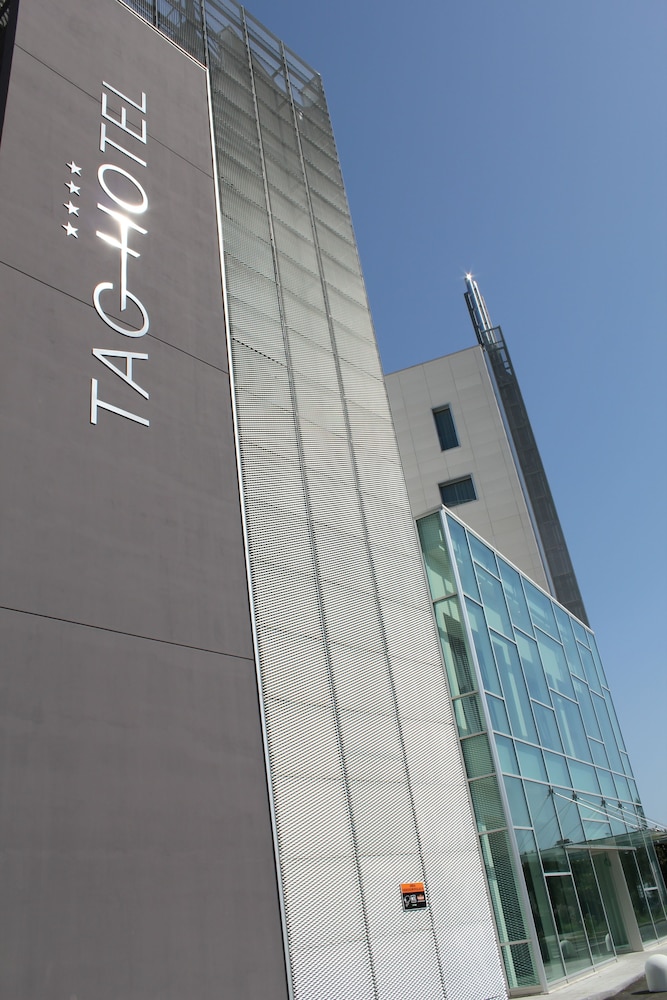 

Milano - Fano - Tag Hotel