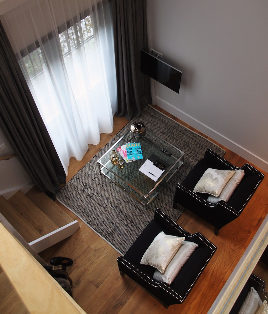 

Bologna - Broek in Waterland - Suitehotel Posthoorn