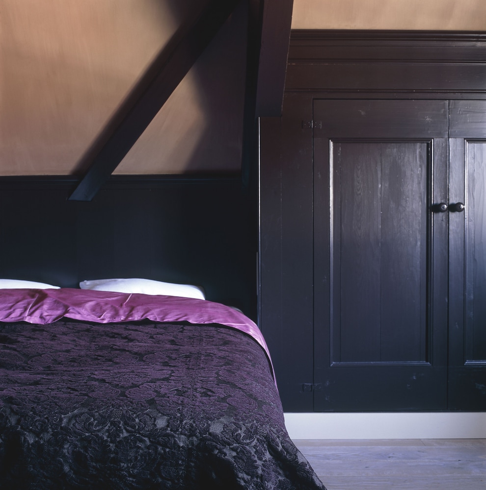 

Bari - Purmerend - Suitehotel Posthoorn