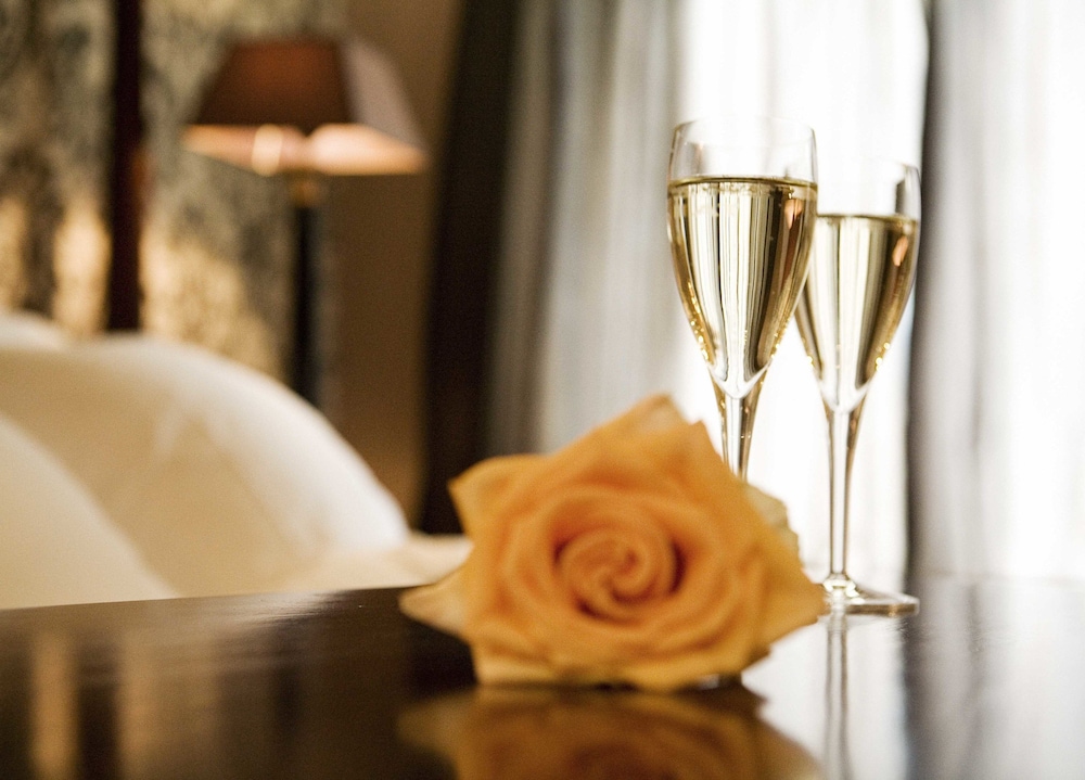 

Roma - Broek in Waterland - Suitehotel Posthoorn