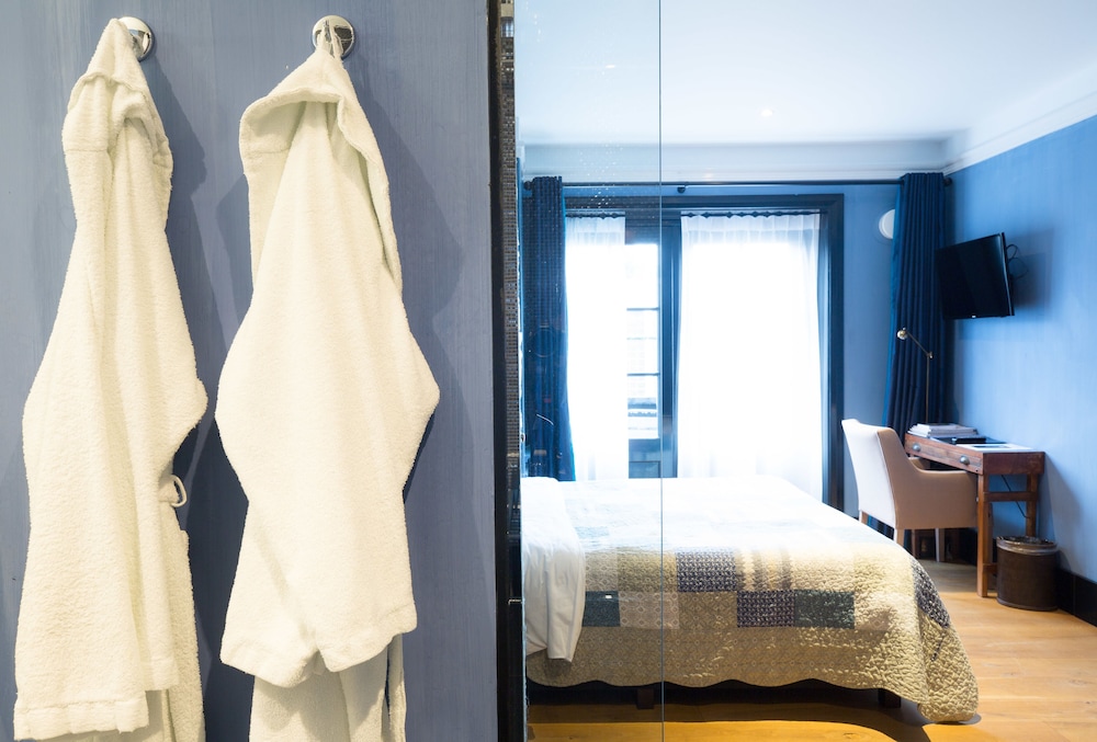

Pisa - Purmerend - Suitehotel Posthoorn