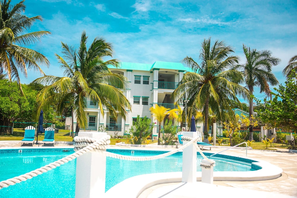 

Roma - San Pedro - Best Western Grand Baymen Gardens