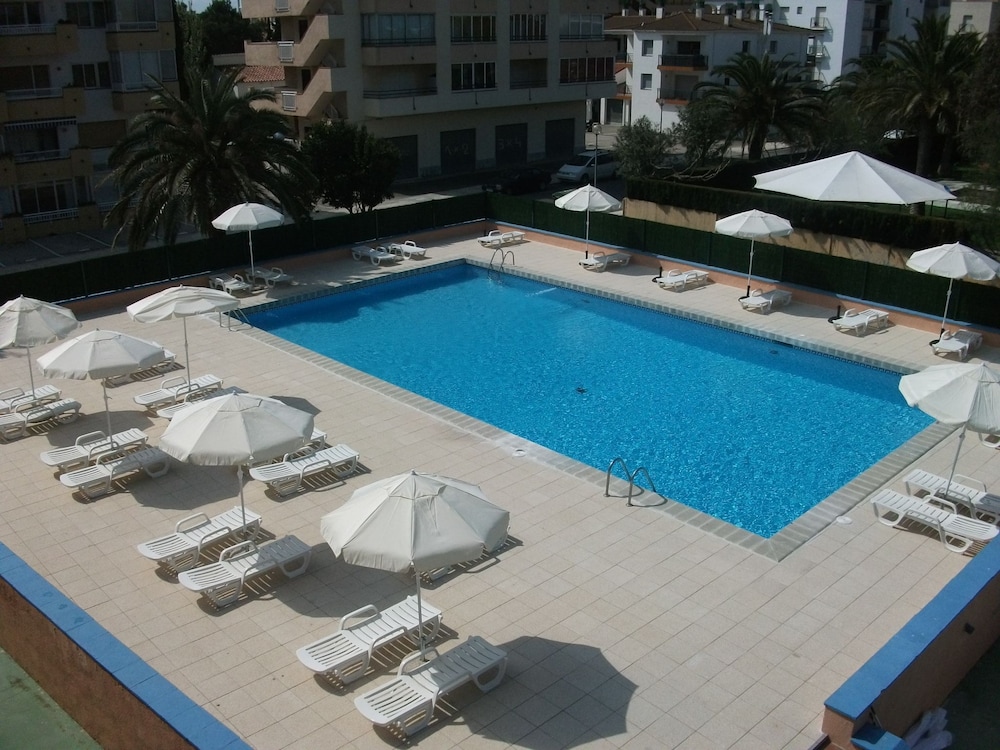 

Palermo - Roses - Nautilus Hotel