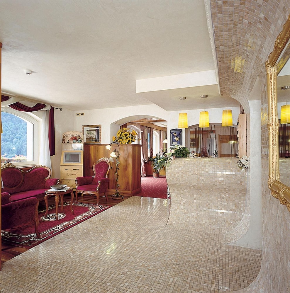 

Venezia - Dolomiti, Montagna Italia - Hotel Olympia