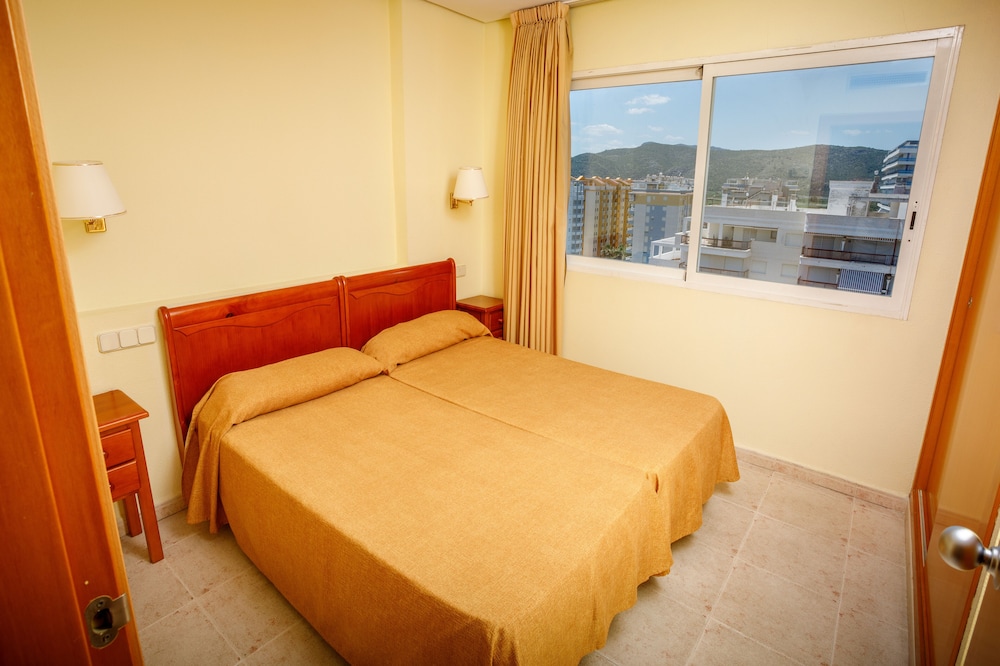 

Bari - Gandia - Hotel Tres Anclas