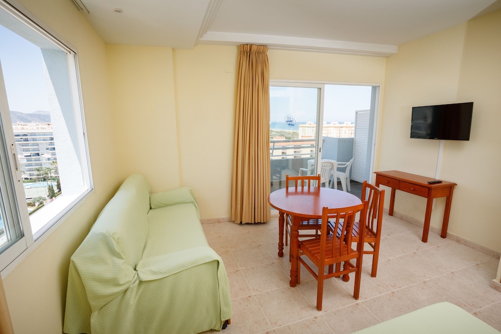 

Bologna - Gandia - Hotel Tres Anclas