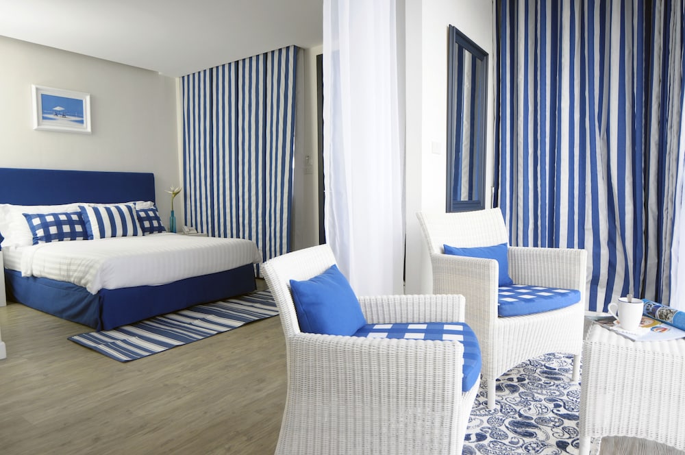 

Milano - Ban Ao Makham - Phuket Boat Quay