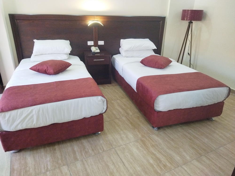

Milano - Wadi Musa(Petra) - petra agora hotel