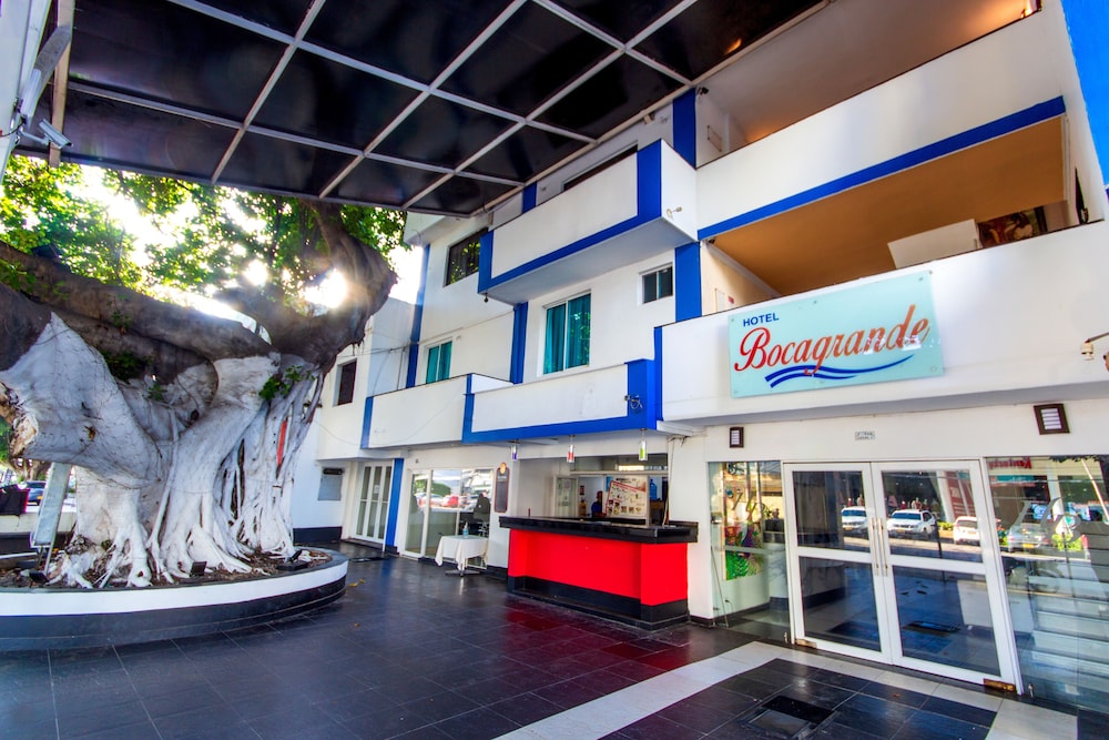 

Napoli - Cartagena de Indias - Hotel Bocagrande By GEH Suites