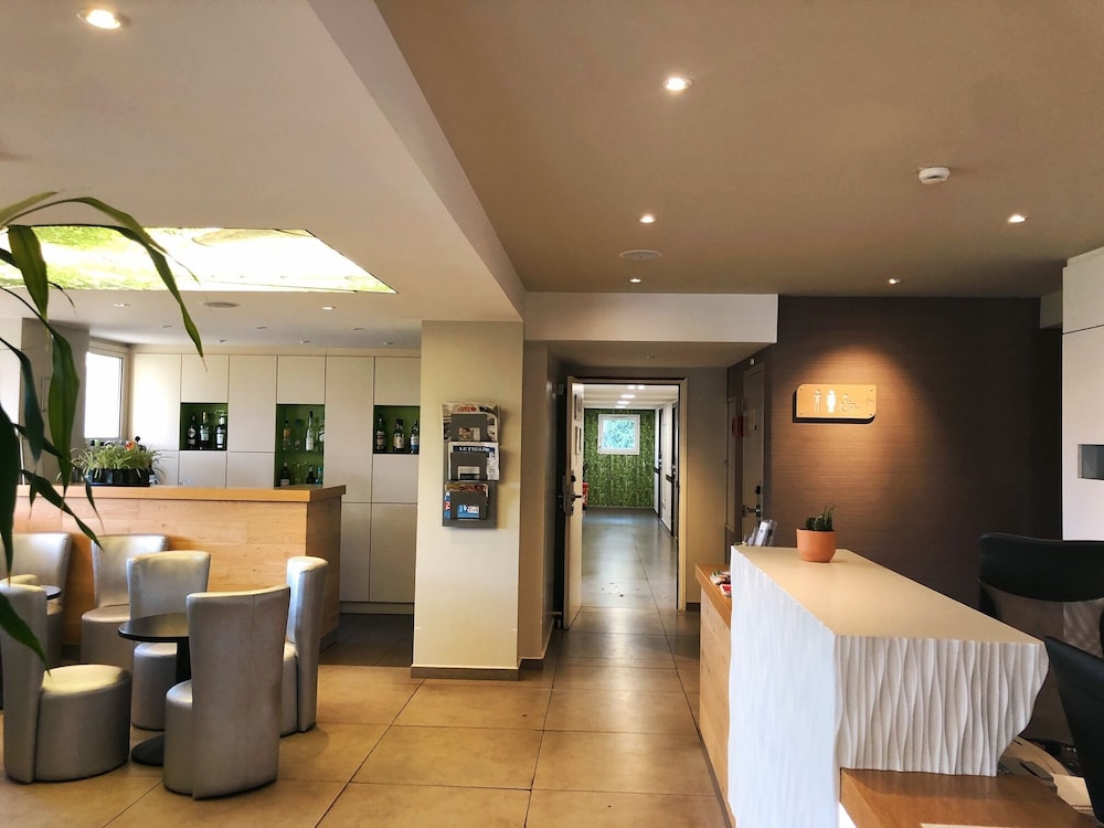 

Bologna - Rennes - Sure Hotel by Best Western Rennes Chantepie - Hôtel rénové