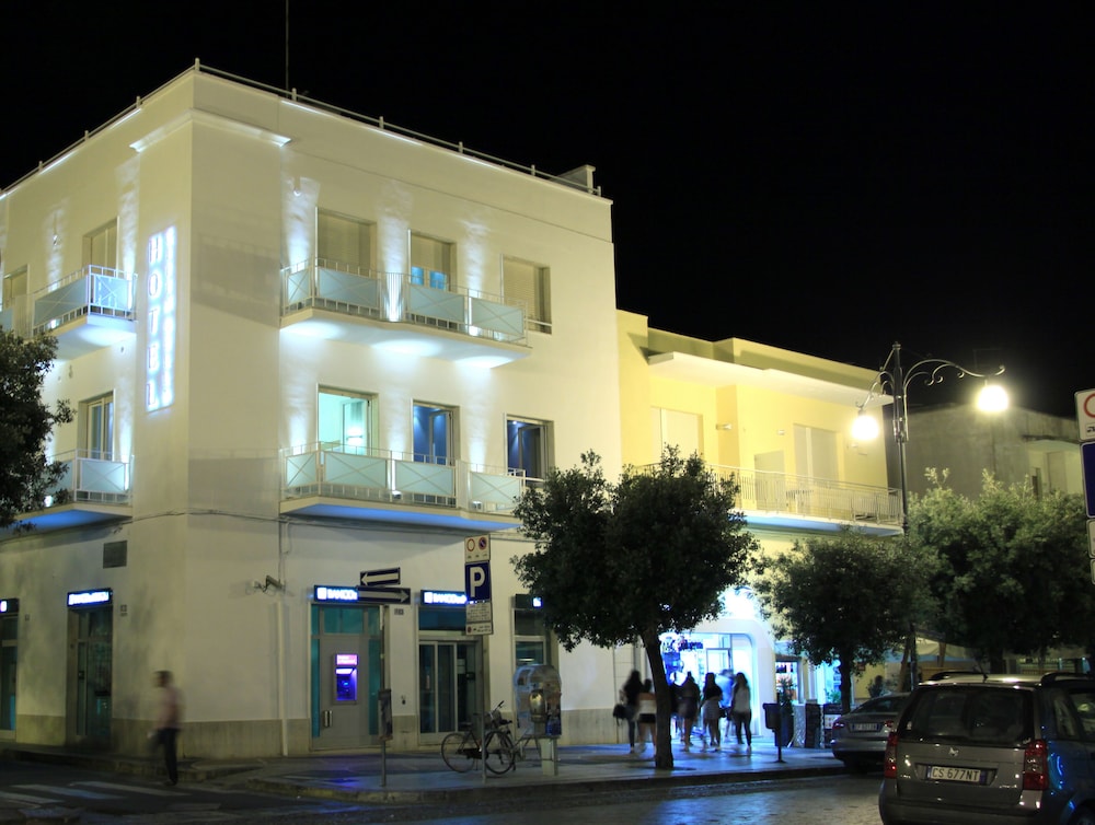 

Milano - Puglia, Italia - Hotel Città Bella