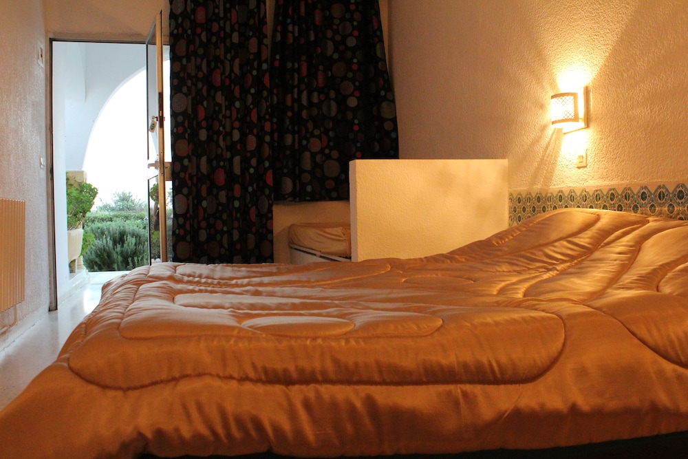 

Roma - Bizerte - Hôtel Sidi Salem
