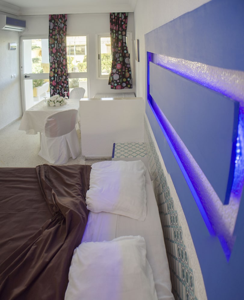 

Bologna - Bizerte - Hôtel Sidi Salem