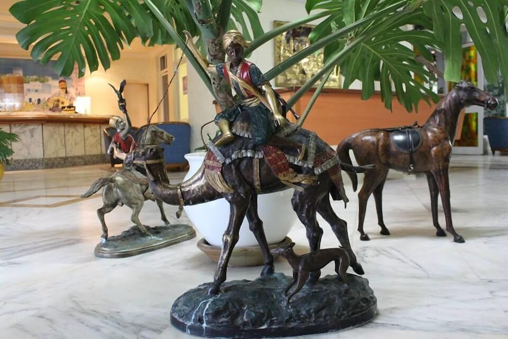 

Palermo - Bizerte - Hôtel Sidi Salem
