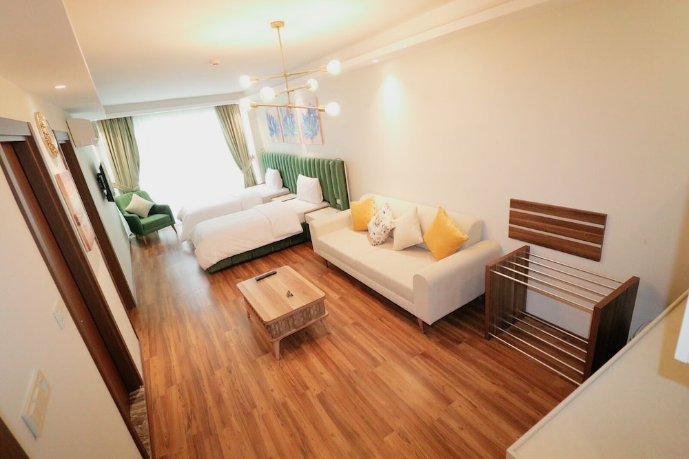 

Roma - Yalova - Grand Luxury