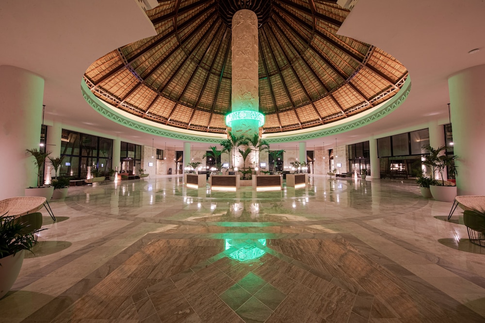 

Verona - Akumal - Bahia Principe Grand Tulum - All Inclusive