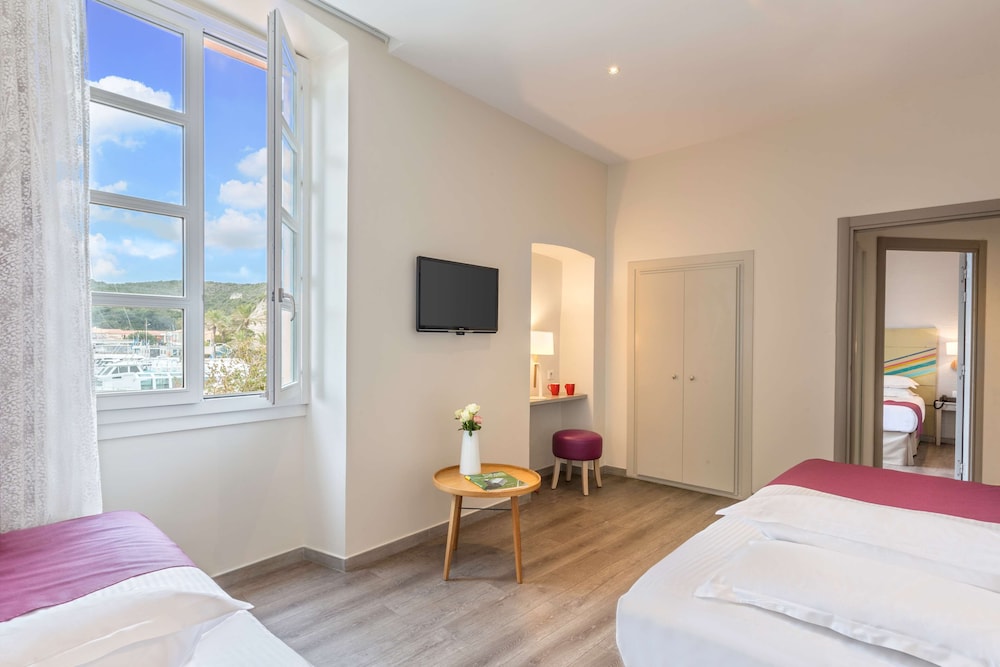 

Roma - Bonifacio - Best Western Hotel Du Roy D'aragon