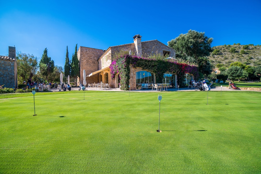 

Palermo - Arta - Pula Golf Resort