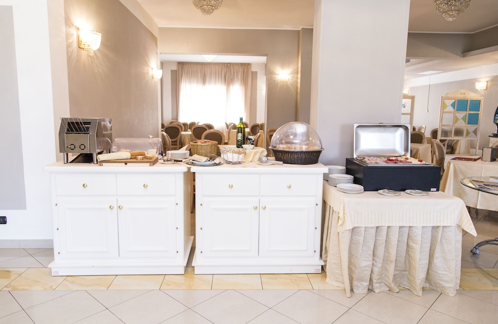 

Lamezia Terme - Roccella Jonica - Hotel Club Kennedy