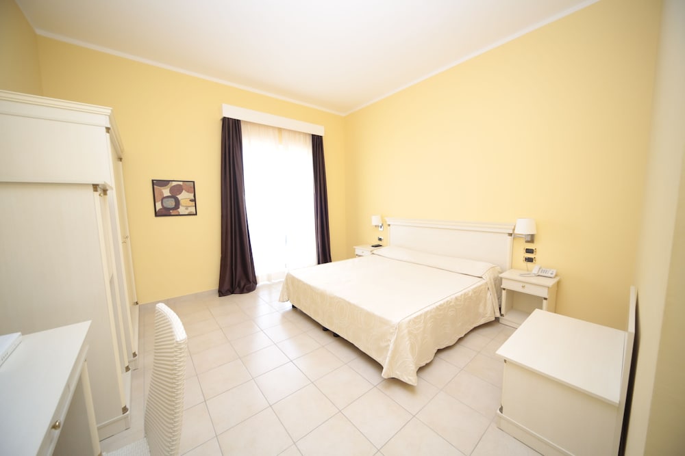 

Venezia - Roccella Jonica - Hotel Club Kennedy