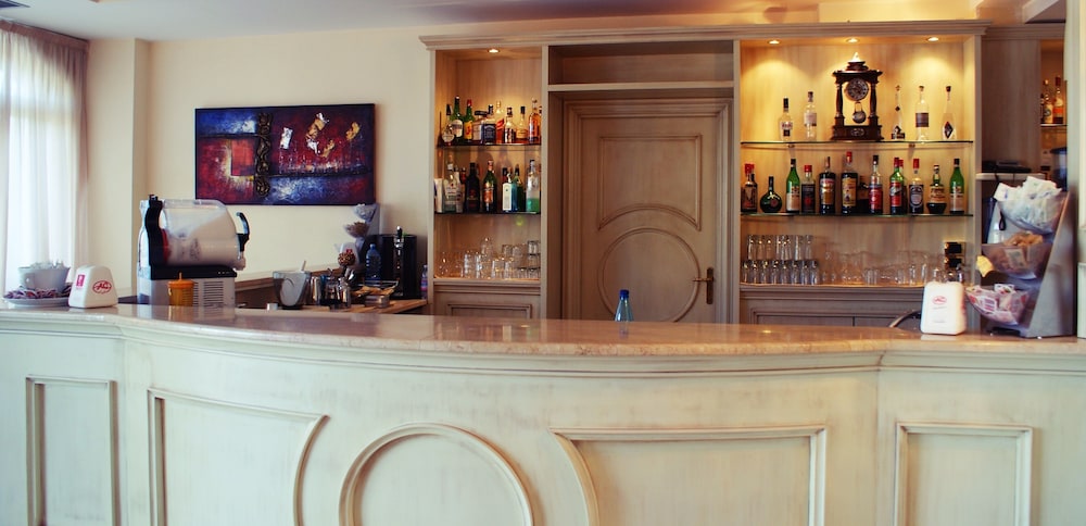 

Bari - Roccella Jonica - Hotel Club Kennedy
