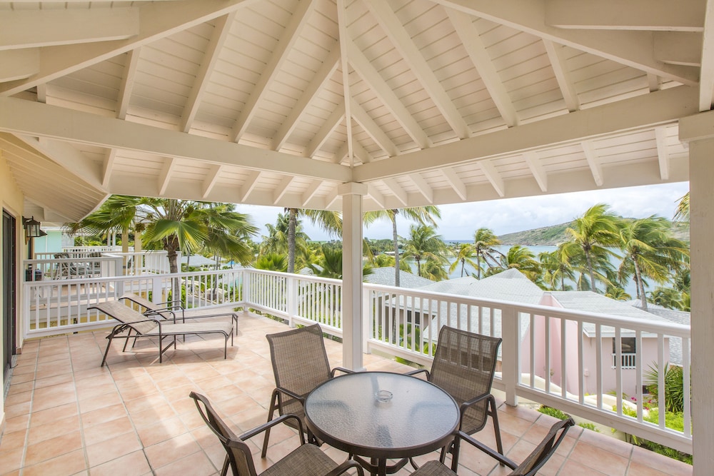 

Milano - Nonsuch Bay - St. James's Club Resort - All Inclusive
