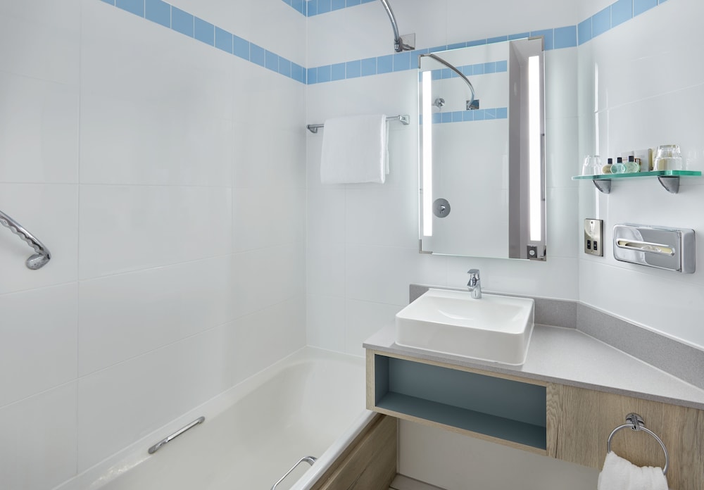 

Roma - Thornton Heath - Leonardo Hotel London Croydon