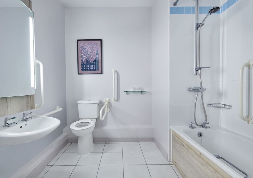 

Napoli - Bromley - Leonardo Hotel London Croydon