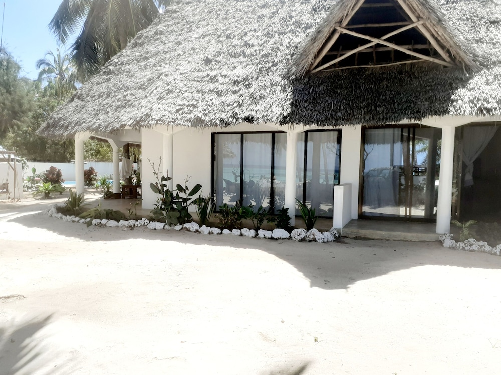 

Firenze - Kizimkazi - Maua beach lodge