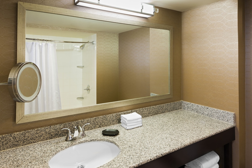 

Milano - Kenner - Sheraton Hotel Metairie New Orleans