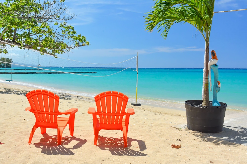 

Torino - Ocho Rios - Sand And Tan Beach Hotel